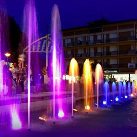 Welcoming With Big Terrace-beahost Apartment