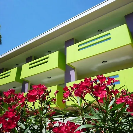 Welcoming With Big Terrace-beahost Apartment Bibione